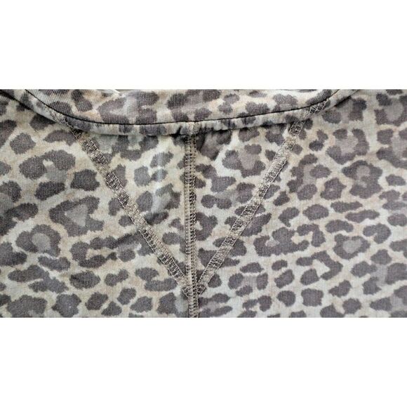 Calme x Johnny Was Women's Sz S Animal Print Boxy Crew Neck Shirt Blouse $68 - Picture 4 of 6